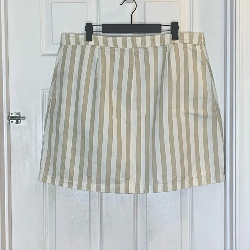 Old Navy size 16